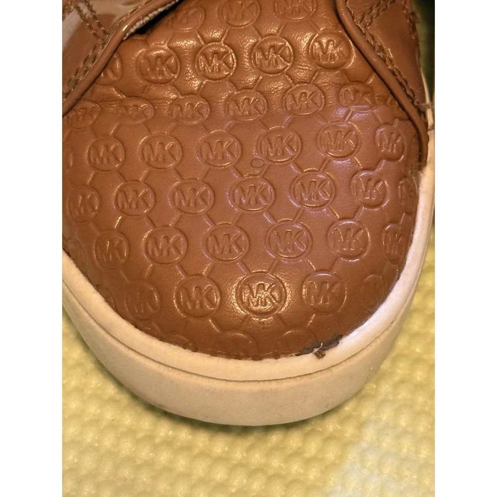 Michael Kors Ivy Lexi Cognac Embossed Brown Kids Shoes Size US 1 Casual